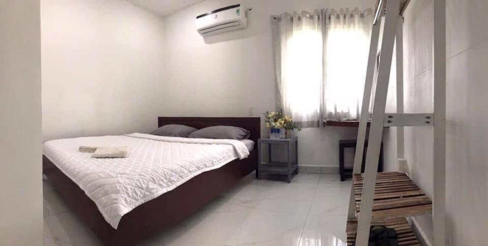 Nha Khach Ken Hotel Ca Mau Luaran gambar