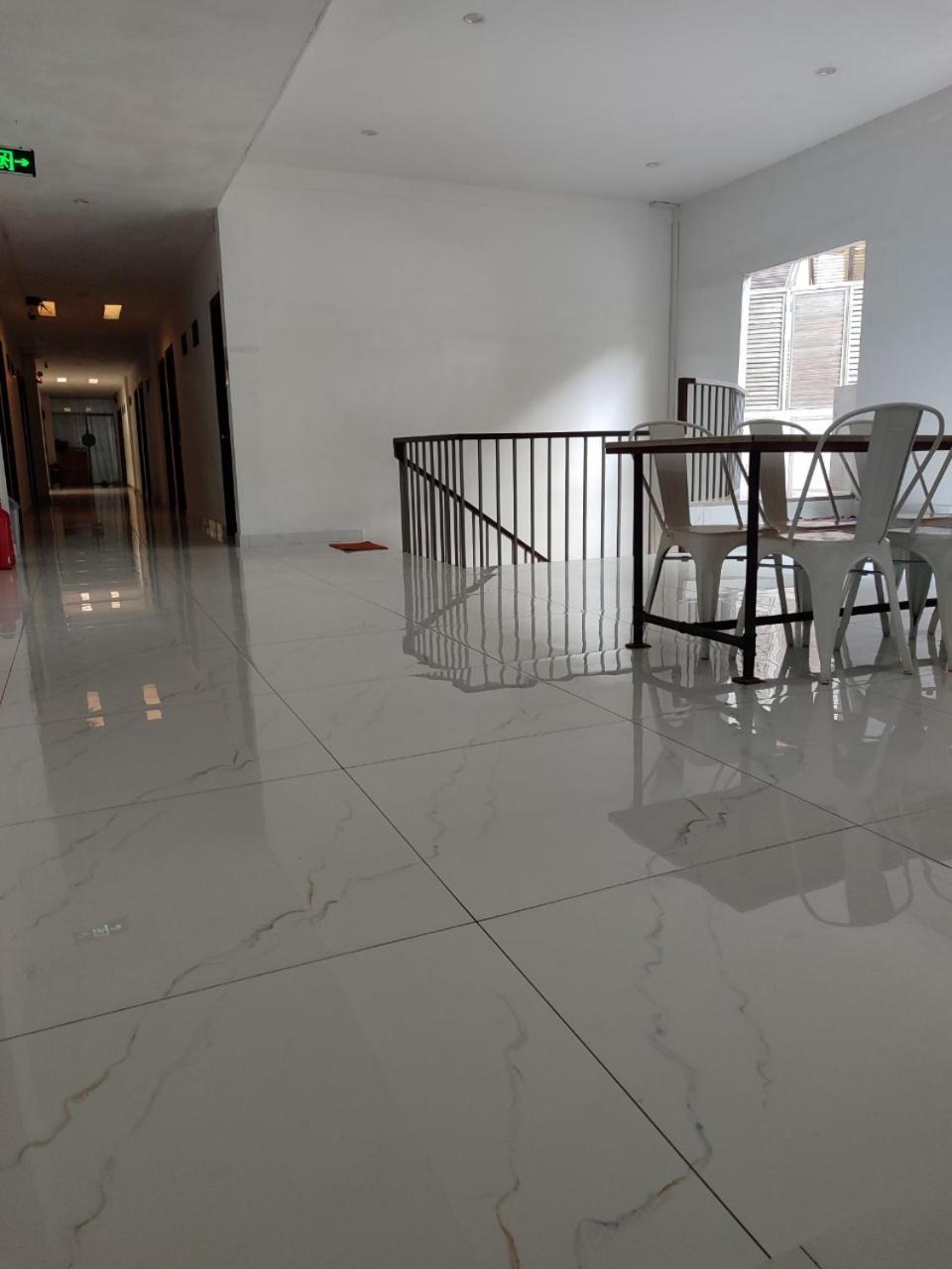 Nha Khach Ken Hotel Ca Mau Luaran gambar