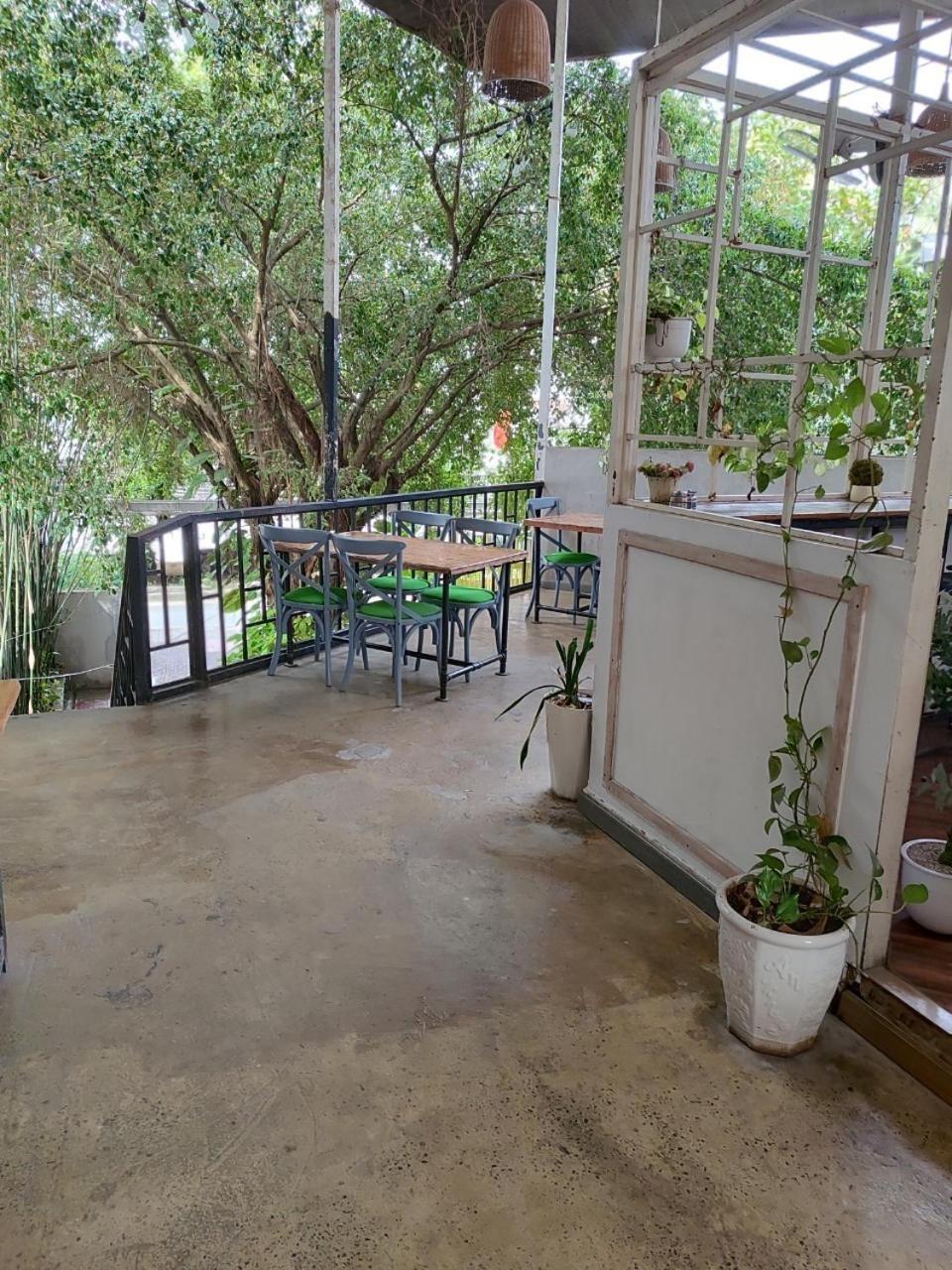 Nha Khach Ken Hotel Ca Mau Luaran gambar
